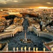 Pohled ze střechy Basiliky sv. Petra, Vatikán