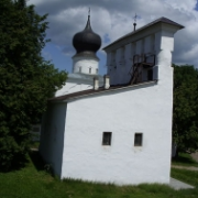 Chrám Zesnutí Bohorodičky ve Pskově, Rusko