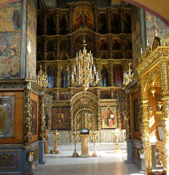 Ikonostas typický pro 17. století, Rostov