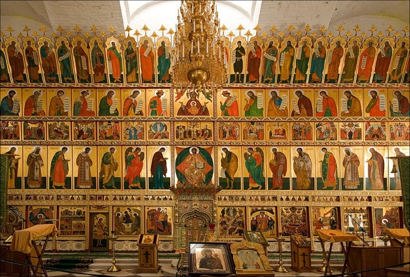 Ikonostas chrámu Proměnění Páně Solověckého kláštera, ukázka současného ikonostasu